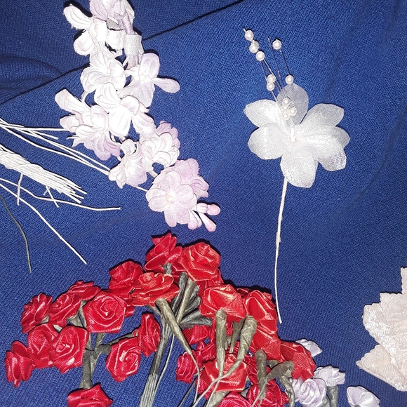 Lot of Crafting Flowers Made In Korea - Picture 5 of 12